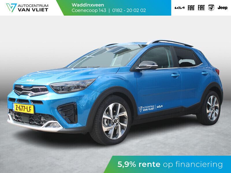 Sporty blue Gebruikt 2024 Kia Stonic GT-Line SUV | € 27.940 (Iets duurder) - Afbeelding 1/4