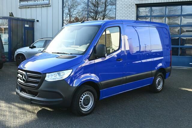 Blauw Gebruikt 2020 Mercedes Sprinter Van | € 26.950 (Eerlijke prijs) - Afbeelding 1/4