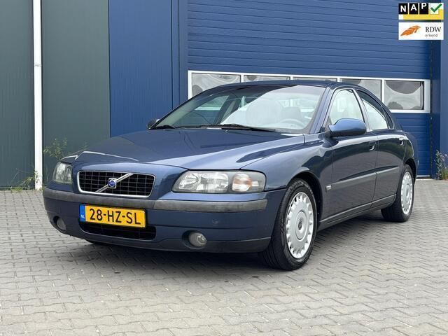 Blauw Gebruikt 2002 Volvo S60 Sedan | € 1.250 (Eerlijke prijs) - Afbeelding 1/4