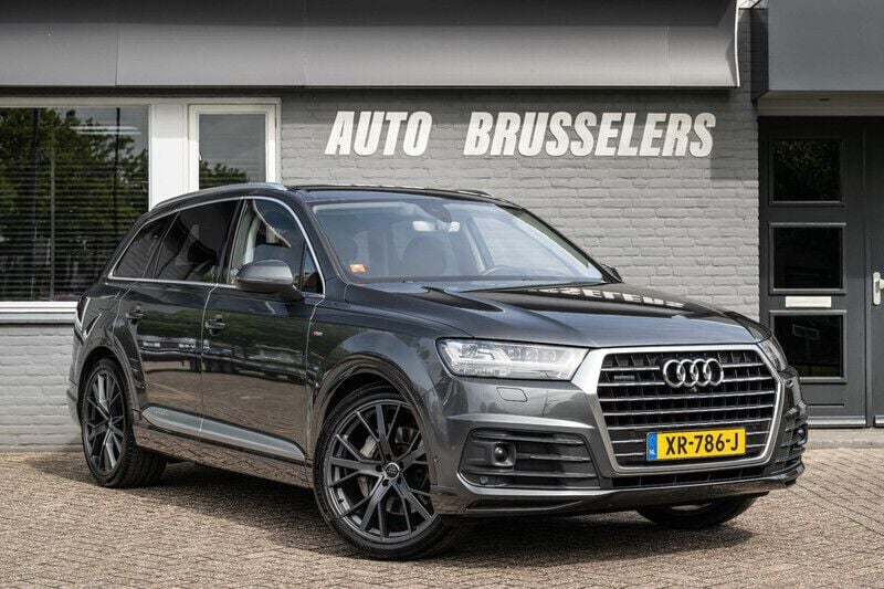 Grijs, metallic lak Gebruikt 2015 Audi Q7 Proline SUV | € 35.895 (Duur) - Afbeelding 1/4
