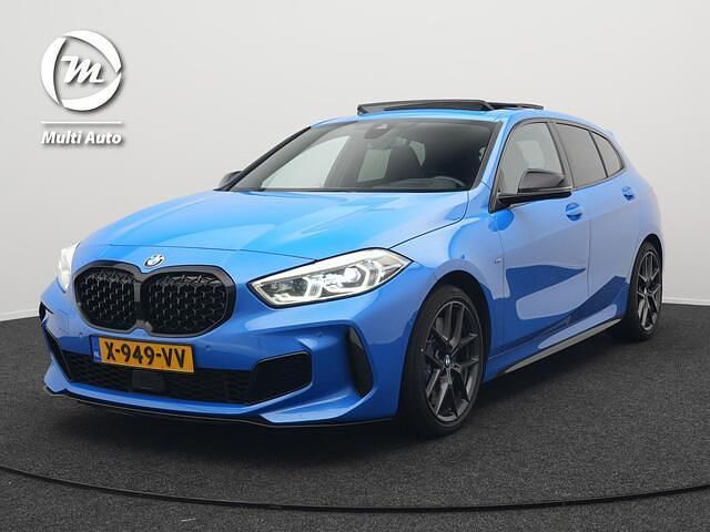 Blauw Gebruikt 2021 BMW M135 Competition Edition Hatchback | € 38.940 (Eerlijke prijs) - Afbeelding 1/4