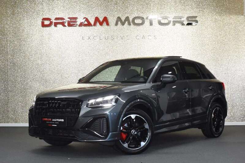 Grijs Gebruikt 2022 Audi SQ2 S-Line SUV | € 34.950 - Afbeelding 1/3