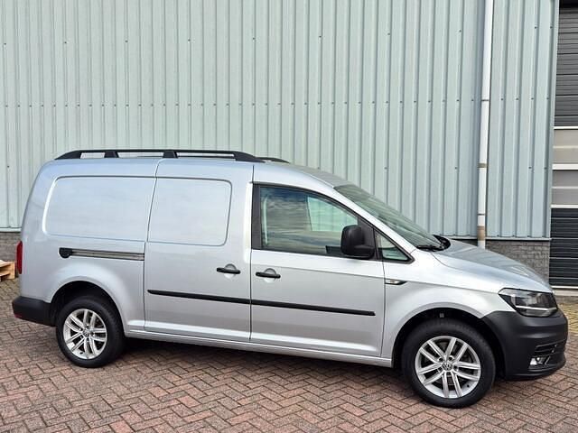 Grijs Gebruikt 2016 VW Caddy Maxi Highline MPV | € 10.950 (Eerlijke prijs) - Afbeelding 1/4