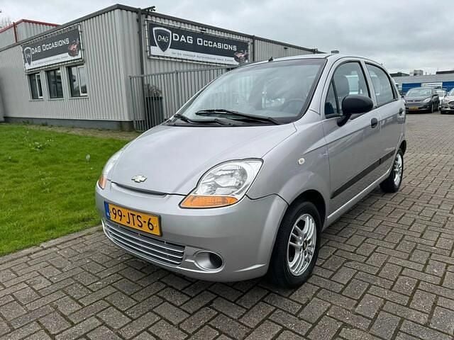 Grijs Gebruikt 2009 Chevrolet Matiz Hatchback | € 2.450 (Iets duurder) - Afbeelding 1/4