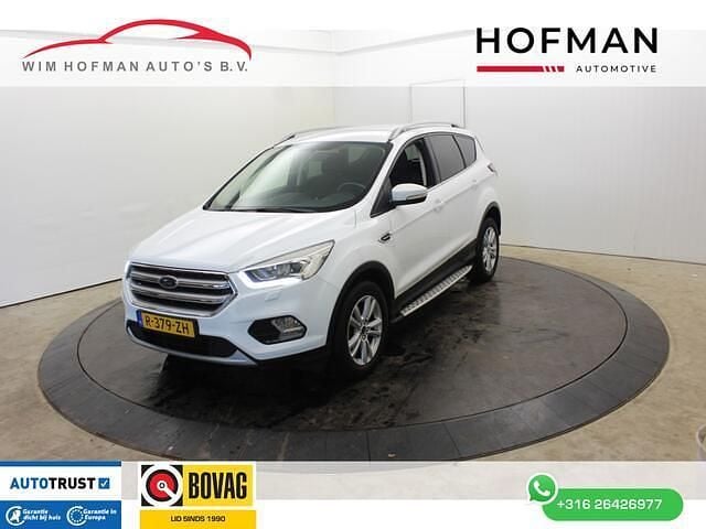 Wit Gebruikt 2018 Ford Kuga ST-Line SUV | € 15.740 (Goede deal) - Afbeelding 1/4