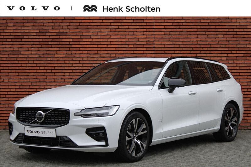 Wit Gebruikt 2023 Volvo V60 Ultimate Stationwagen | € 39.645 (Eerlijke prijs) - Afbeelding 1/4