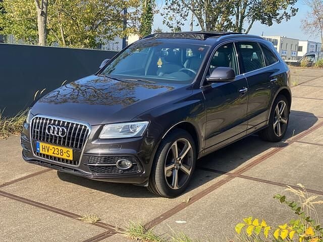 Grijs Gebruikt 2016 Audi Q5 S-Line SUV | € 23.999 (Goede deal) - Afbeelding 1/4