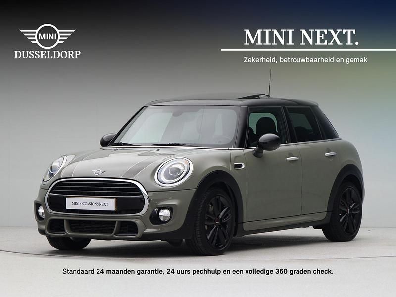 Grijs Gebruikt 2019 Mini Cooper Hatchback | € 21.950 (Duur) - Afbeelding 1/4