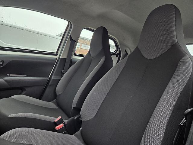 Occasion Toyota Aygo 72 PK (52 kW) 2019 Wit Hatchback