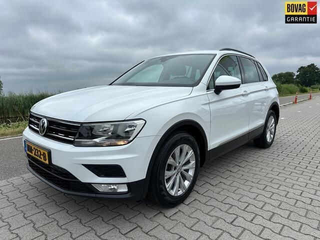 Wit Gebruikt 2017 VW Tiguan Comfortline SUV | € 15.950 (Eerlijke prijs) - Afbeelding 1/4
