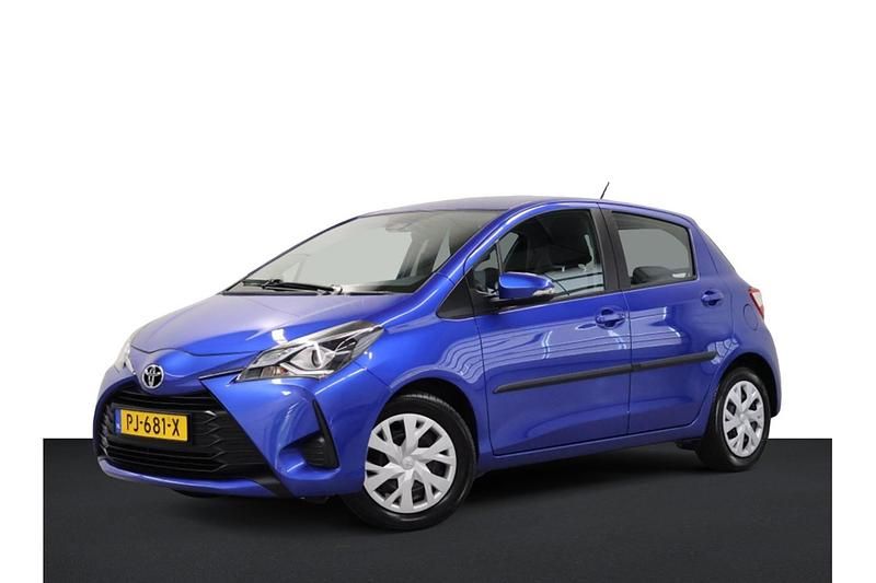 Blauw Gebruikt 2017 Toyota Yaris Hatchback | € 11.499 (Eerlijke prijs) - Afbeelding 1/1