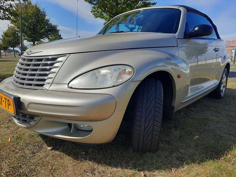 Geel Gebruikt 2005 Chrysler PT Cruiser Limited Cabriolet | € 2.800 (Eerlijke prijs) - Afbeelding 1/4