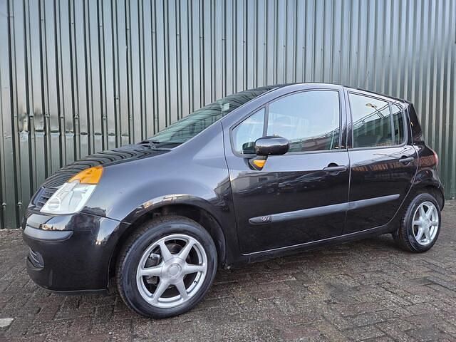 Occasion Renault Modus 75 PK (55 kW) 2006 Zwart (metallic) MPV