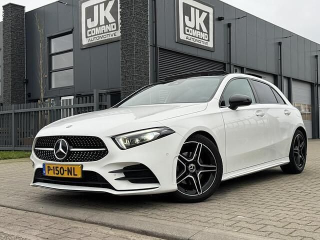Occasion Mercedes A180 AMG 136 PK (100 kW) 2022 Wit Hatchback