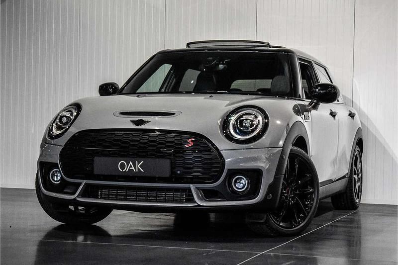 Grijs Gebruikt 2019 Mini John Cooper Works Clubman Stationwagen | € 27.800 (Eerlijke prijs) - Afbeelding 1/4