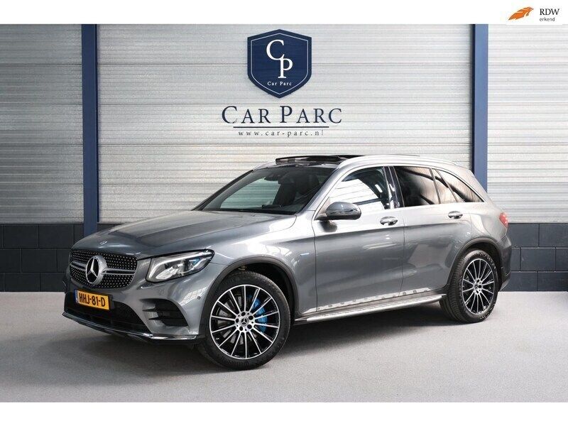 Grijs Gebruikt 2017 Mercedes GLC350 Premium Plus SUV | € 34.995 (Eerlijke prijs) - Afbeelding 1/4