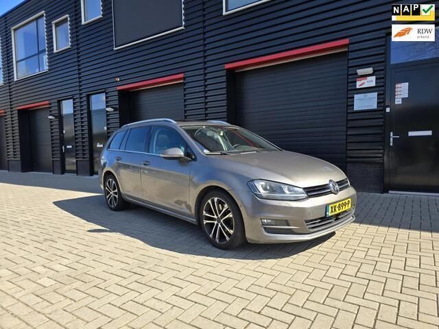 Grijs Gebruikt 2014 VW Golf VII Highline Hatchback | € 6.450 (Super prijs) - Afbeelding 1/4
