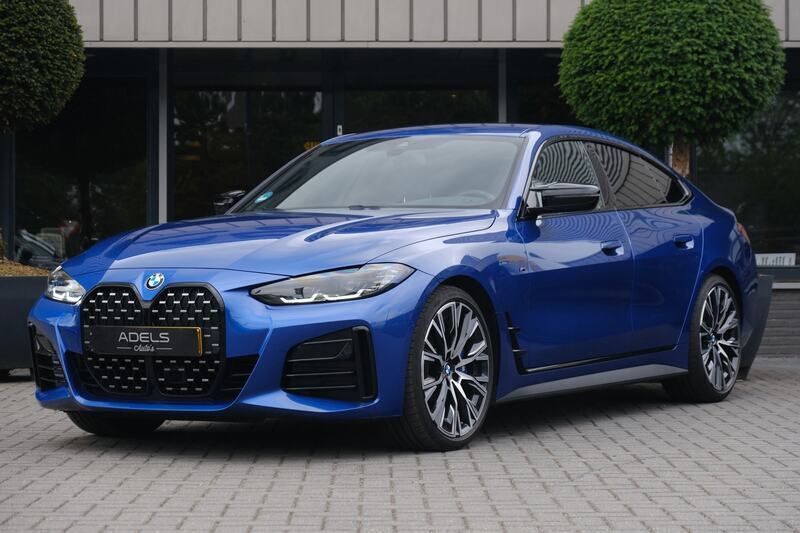 Blauw Gebruikt 2022 BMW M440 Executive Sedan | € 65.495 - Afbeelding 1/4