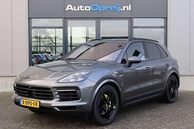 Occasion Porsche Cayenne Platinum Edition 340 PK (250 kW) 2021 Grijs SUV