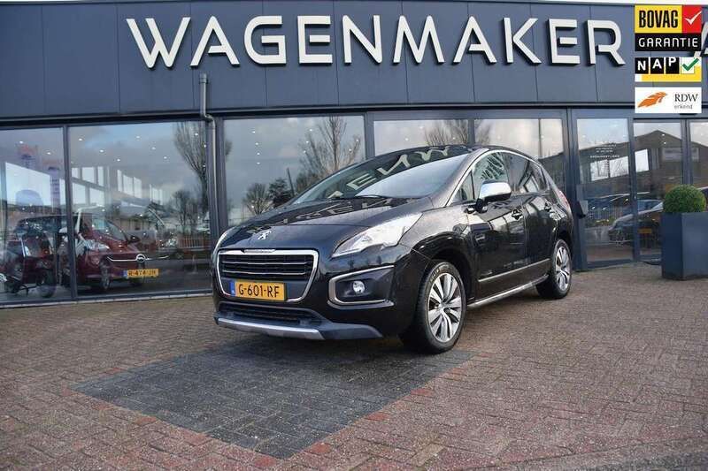 Zwart, metallic lak Gebruikt 2016 Peugeot 3008 MPV | € 9.950 (Super prijs) - Afbeelding 1/4