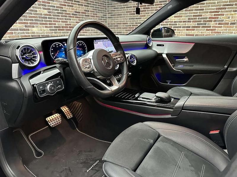 Occasion Mercedes A250 AMG 218 PK (160 kW) 2021 Zwart Hatchback