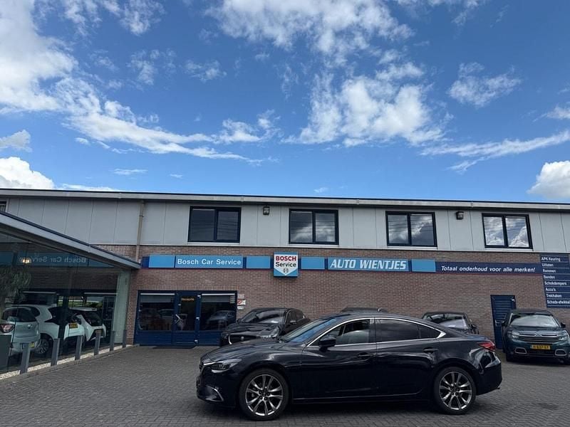 Zwart Gebruikt 2017 Mazda 6 Sedan | € 14.950 (Eerlijke prijs) - Afbeelding 1/4
