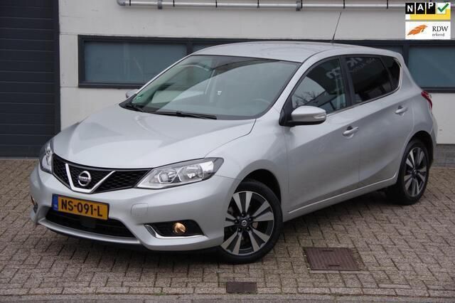 Grijs Gebruikt 2017 Nissan Pulsar N-Connecta Hatchback | € 12.450 (Eerlijke prijs) - Afbeelding 1/4