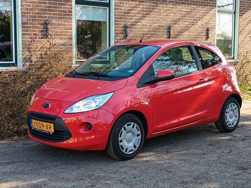 Rood Gebruikt 2009 Ford Ka Limited Hatchback | € 1.650 (Goede deal) - Afbeelding 1/4
