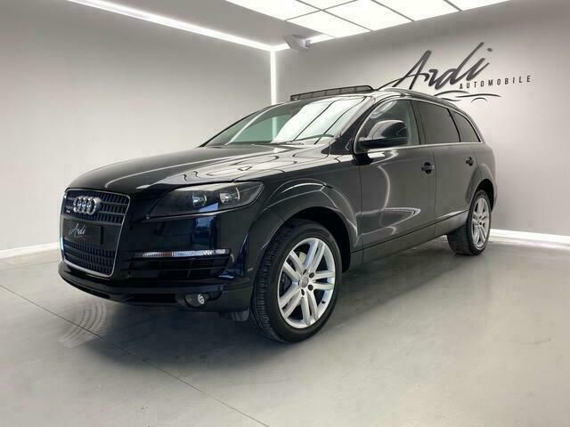 Zwart Gebruikt 2010 Audi Q7 SUV | € 12.500 (Super prijs) - Afbeelding 1/4