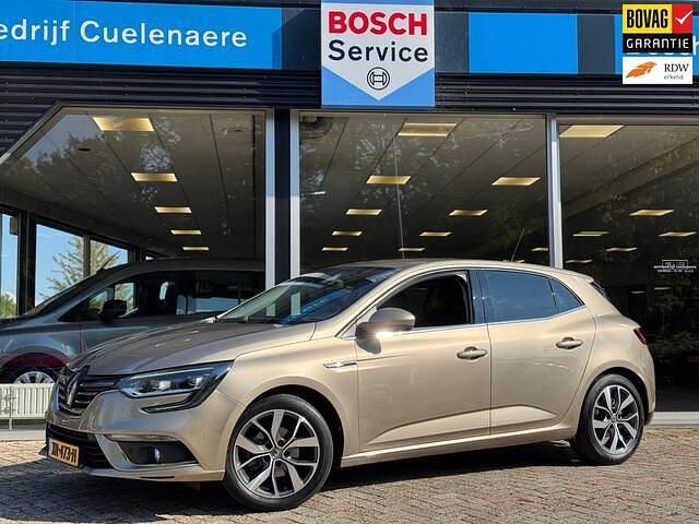 Grijs Gebruikt 2016 Renault Mégane III Intens Hatchback | € 10.890 (Iets duurder) - Afbeelding 1/4