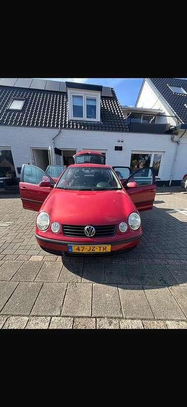Occasion VW Polo 75 PK (55 kW) 2002 Sedan