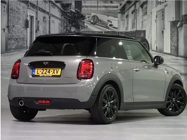 Occasion Mini Cooper Chili 2019 Grijs (metallic) Hatchback