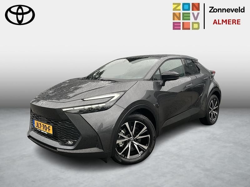 Grijs Nieuw 2025 Toyota C-HR Edition SUV | € 38.999 (Goede deal) - Afbeelding 1/4
