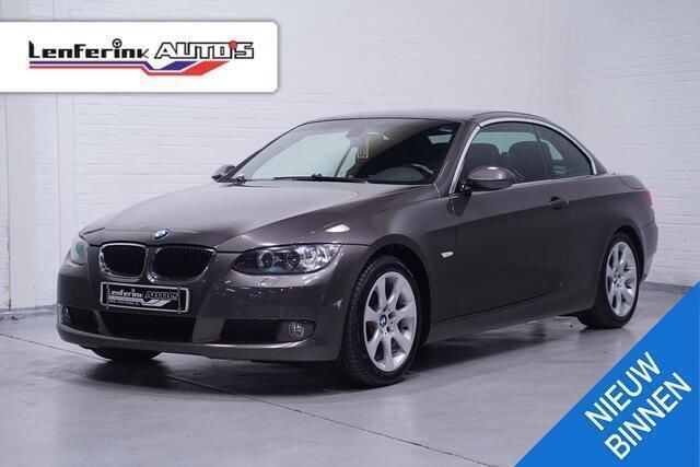 Bruin Gebruikt 2010 BMW 320 Cabriolet Comfort Edition Cabriolet | € 10.450 (Goede deal) - Afbeelding 1/4