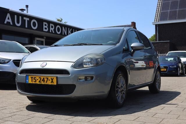 Grijs Gebruikt 2012 Fiat Punto Evo Pop Hatchback | € 4.950 (Eerlijke prijs) - Afbeelding 1/4
