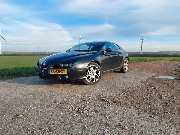 Gebruikt 2006 Alfa Romeo Brera Coupé | € 7.999 (Eerlijke prijs) - Afbeelding 1/4