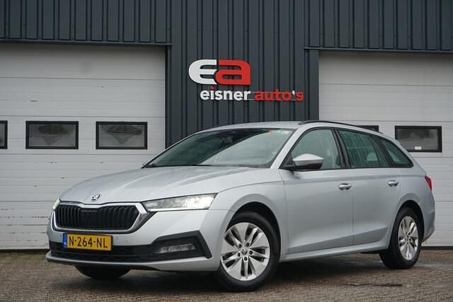 Grijs Gebruikt 2021 Skoda Octavia Business Line Stationwagen | € 12.899 (Eerlijke prijs) - Afbeelding 1/4