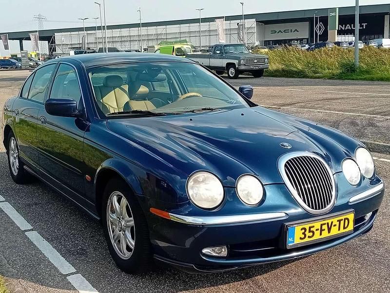 Blauw Gebruikt 2000 Jaguar S-Type S Sedan | € 2.000 - Afbeelding 1/4