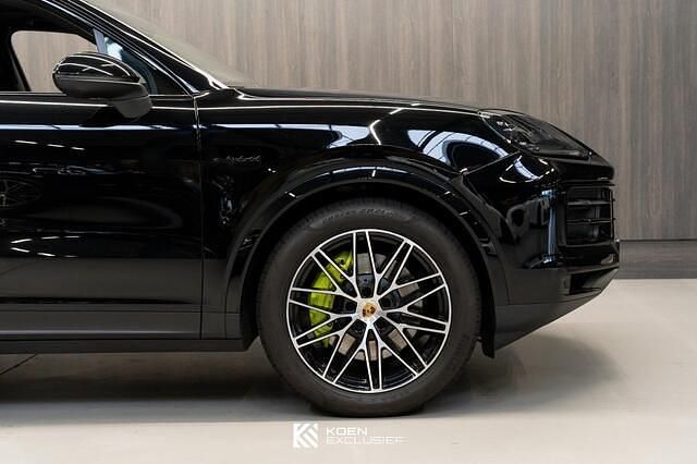 Occasion Porsche Cayenne 305 PK (224 kW) 2023 Zwart SUV
