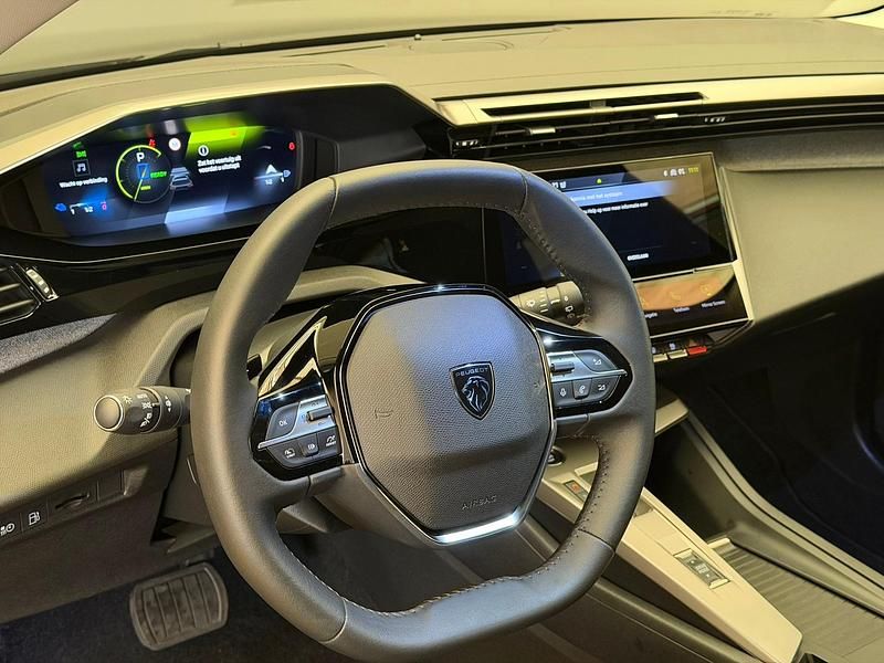 Occasion Peugeot 308 SW Allure 2025 Zwart Stationwagen