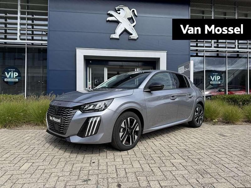 Grijs Gebruikt 2024 Peugeot 208 Allure Hatchback | € 24.440 (Eerlijke prijs) - Afbeelding 1/3