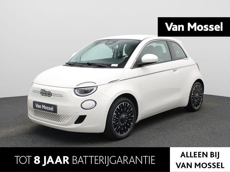 Wit Gebruikt 2023 Fiat 500e La Prima Hatchback | € 22.900 (Eerlijke prijs) - Afbeelding 1/4