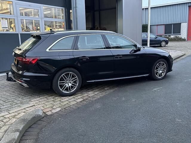 Occasion Audi A4 Advanced 150 PK (110 kW) 2023 Zwart Stationwagen