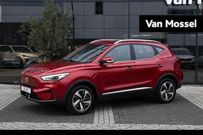 Rood Nieuw 2025 MG ZS Luxury Sedan | € 29.995 (Eerlijke prijs) - Afbeelding 1/4