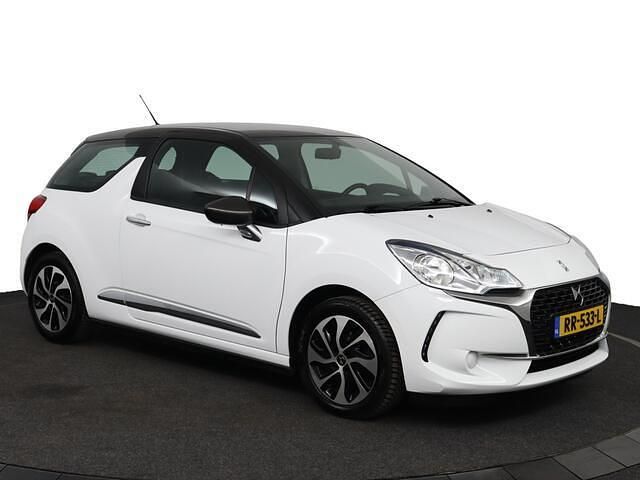 Occasion DS Automobiles DS3 Chic 82 PK (60 kW) 2018 Wit Hatchback