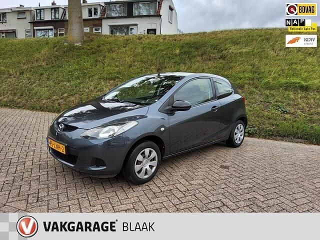 Occasion Mazda 2 75 PK (55 kW) 2010 Grijs Hatchback