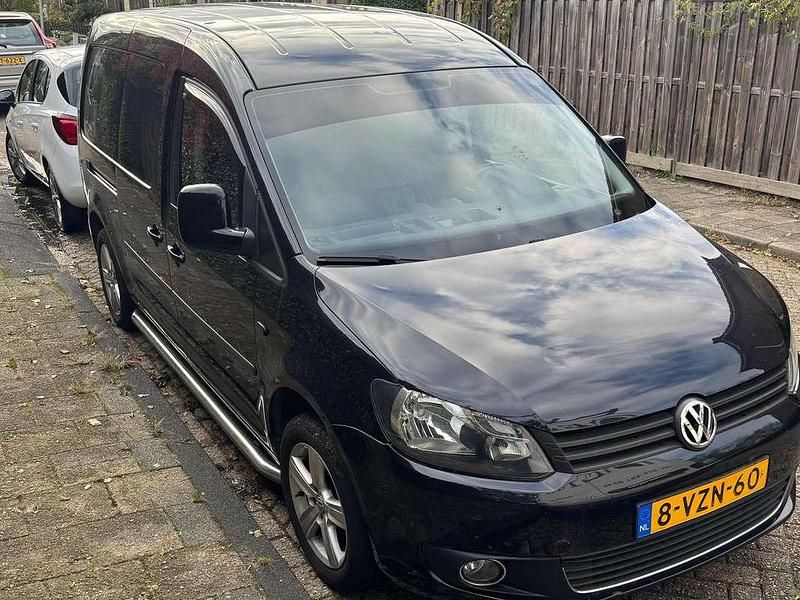 Zwart Occasion 2013 VW Caddy Maxi MPV | € 7.000 (Eerlijke prijs) - Afbeelding 1/4