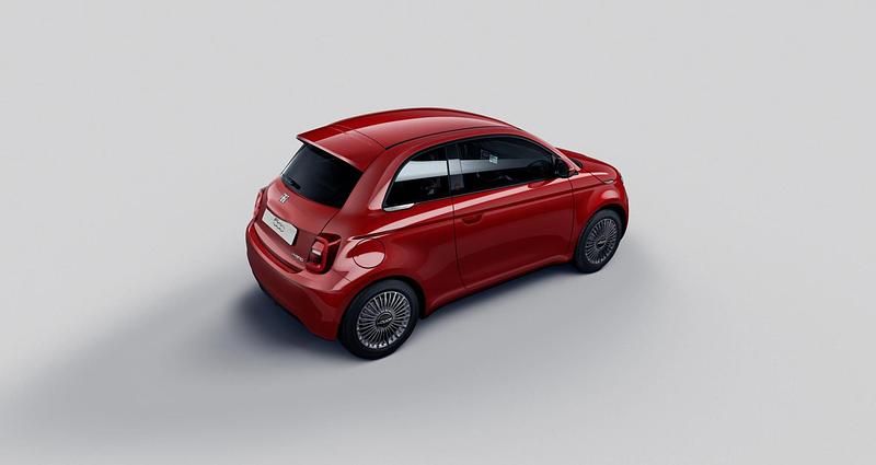 Nieuw Fiat 500 69 PK (50 kW) 2025 Rood Hatchback