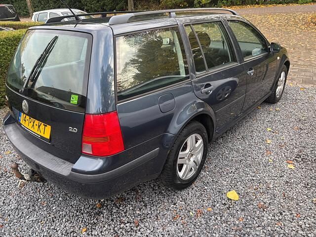 Occasion VW Golf IV Comfortline 116 PK (85 kW) 2005 Blauw Stationwagen