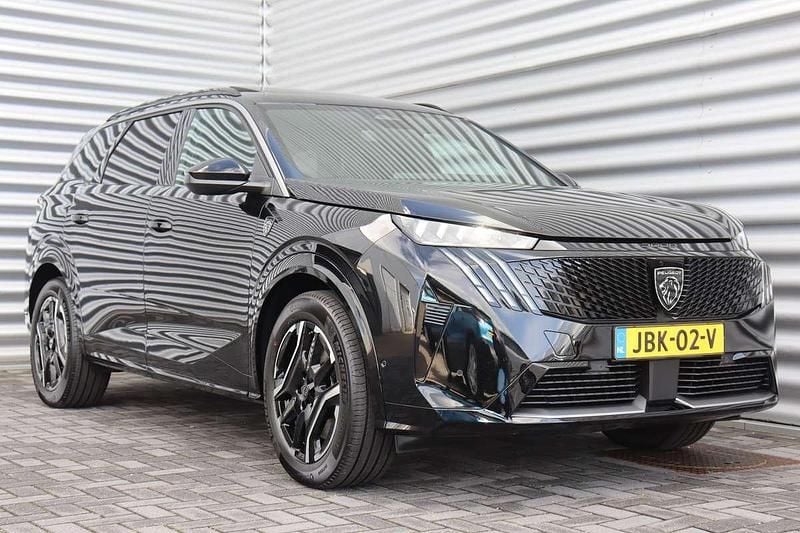 Occasion Peugeot e-5008 Avantage 156 kW (213 PK) 2025 Zwart SUV